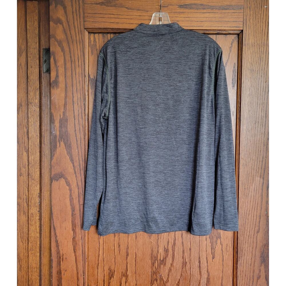 Core 365 Long Sleeve Activewear Shirt Mens Medium VNeck Reflective Stripe Gray - Picture 2 of 12